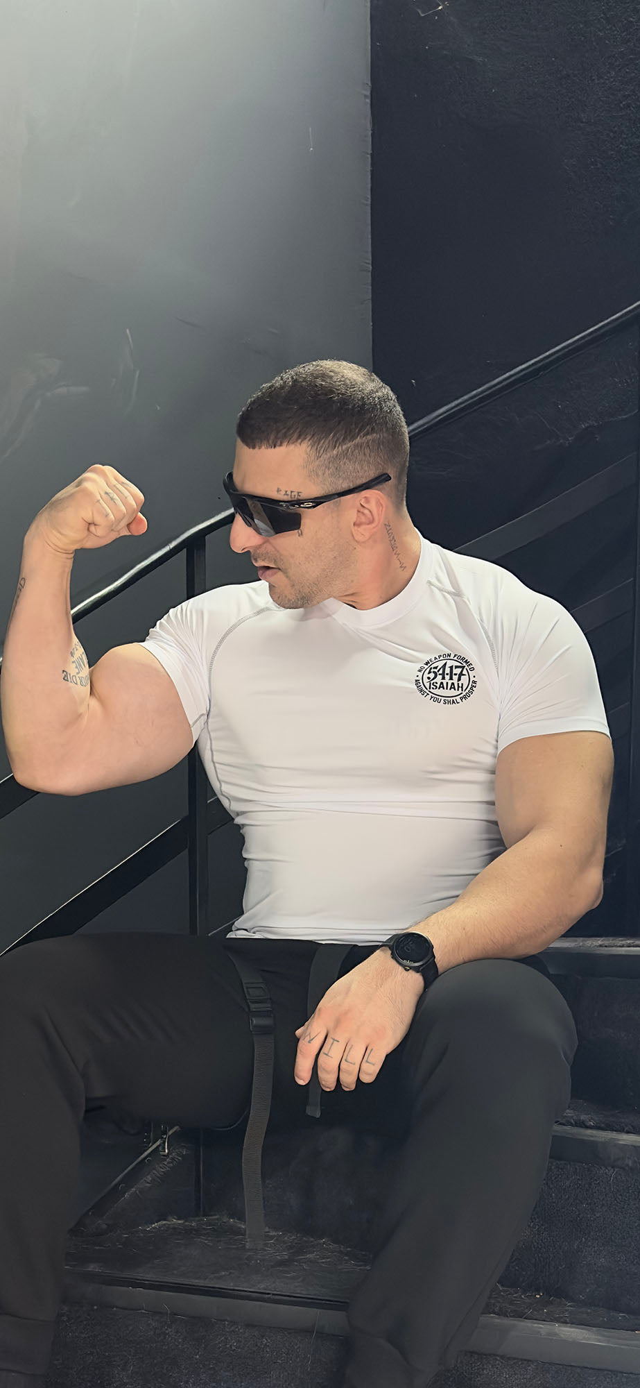 Underdog 54:17 Compression - Black | White T-Shirt