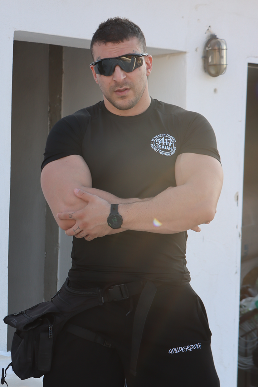Underdog 54:17 Compression - Black | White T-Shirt